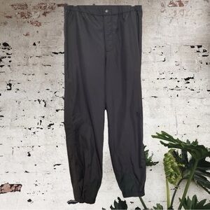 $10 add on OUT TECH,Black,alpine mountain wear,ski/ snowboard pants, men’s small